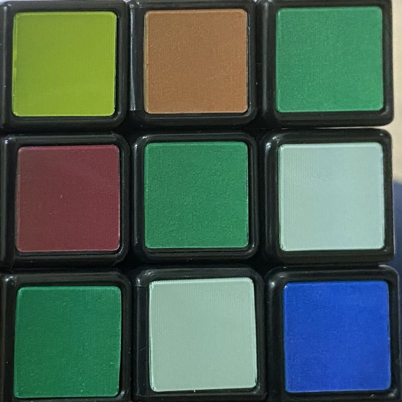 Face F cores trocadas